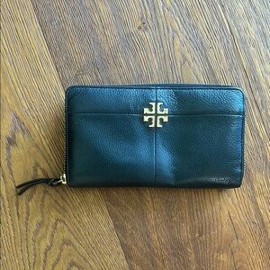 Tory Burch Continental Wallet